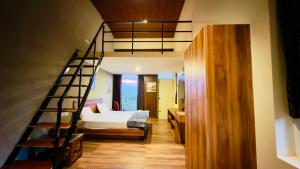 Teyt Grand View