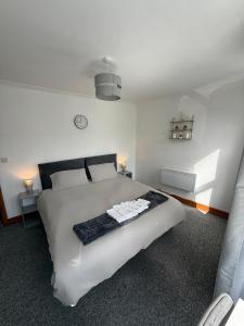 4 bed - contractor, family stays - free parking