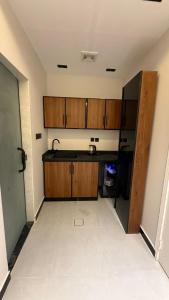 استديو الملقا انيق بجلسة واسعة Studio modren