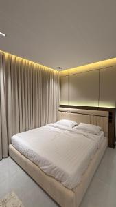 استديو الملقا انيق بجلسة واسعة Studio modren