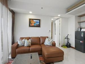 Luxury Large One Bedroom Seaview Serviced Apartment at Wongamat, Pattaya