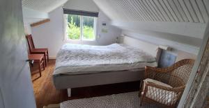 Charming house with kayaks, 300m from the sea on Orust SE09139