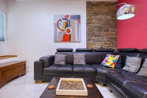 Sunlit Rabat Maisonette with Private Terrace & BBQ by 360 Estates