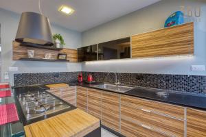 Sunlit Rabat Maisonette with Private Terrace & BBQ by 360 Estates