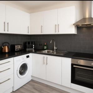 Group & Family Stay central MK