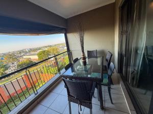 Modern 2-Bed, 2-Bath in Secure Bedfordview Complex