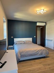 Lanzo Belvedere - Blue Apartment