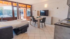 Lake Harmony Suite - Italian Homing