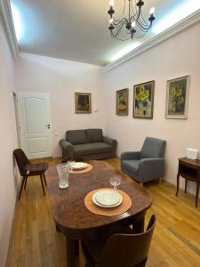 Vintage Charm in the Heart of Prague