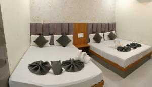 Grey stone- Two mints walk from Golden Temple