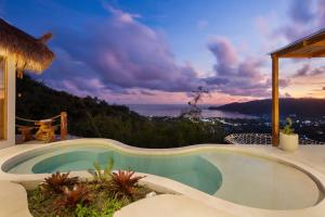 Sea-View Cliff Villa - Private Pool - 5min to Kuta