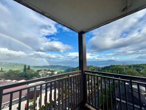 BalaiCo Tagaytay 11F 2BR with balcony TAAL view