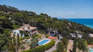Casa con piscina - ideal familias y grupos en Begur