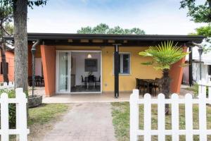 Camping Village Internazionale Sottomarina Bungalow A für 4 Personen