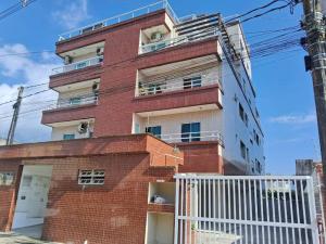 Cobertura Duplex TOP Churrasqueira Privativa 4 quartos Ubatuba até 11 pessoas Hospedagem Aluguel de temporada pousada hotel Praia Grande Itaguá