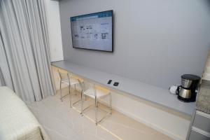 Gray One - Apto com varanda, poucos passos da estação Luz