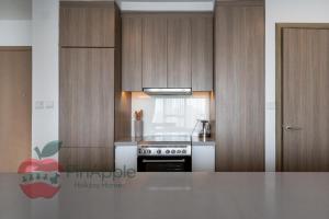 Lux 1BR Direct access to Dubai Marina 4 people