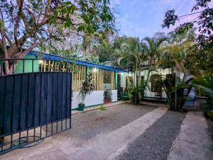 Golden Pearl Safari Villa