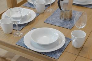 Cambridge Charming 2 Bedroom Home I Rustic Floors & Office I Parking