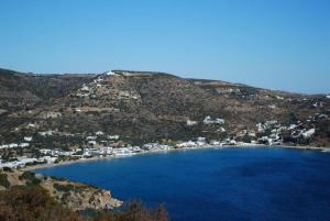 Giannakas Studios Sifnos Greece