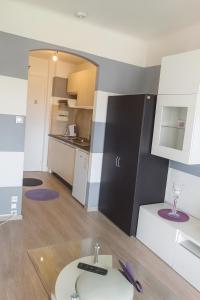 Riviera Blue Studio with Sea View, Balcony, Pool