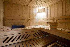 Domek za Strugiem - pokoje i apartamenty