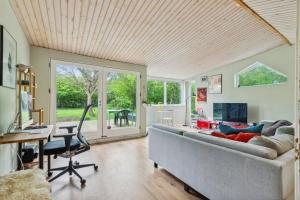 1 Private Room in a Shared House with Garden Access