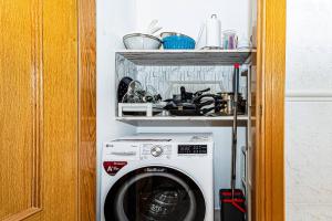 Golden Sand Apartment