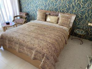 Apartment with piscine