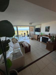 Primera Linea en la Brava, Vista Panorámica