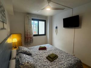 Joy and Friends 2 El Carmen