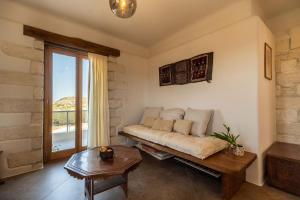 Villa Falcos by PosarelliVillas