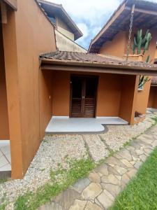 Suíte para Casal em Itaguá