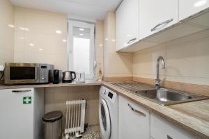 Charming Renovated Flat in Madragoa by Soulplaces