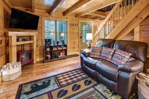 Beautiful Wood Cabin in Red River Gorge
