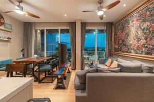 Beachfront Luxury 2R Condo near Marriot Naiyang 50 3
