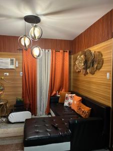 Bayfront Suite near Airport, MOA, PICC, Star City, OKADA With Fast WIFI & Netflix Free Pool Access