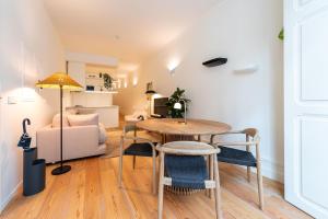 Almada 559 - Almeida Garrett Nook by Lisbeyond