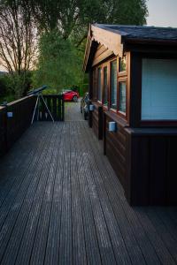 Wunder Lodge - Snowdonia Log Cabin