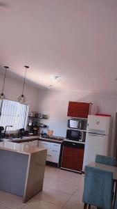 Casa Temporada 1,2km Praia da Enseada