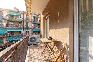 Hostdomus - Bilocale sul borgo