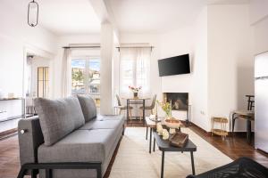 Penthouse in Koukaki with Acropolis view