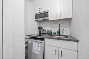 Highly Recommended Studio Near Times Square