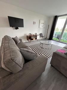 #310 Sunny Isles Ocean Reserve Parking include