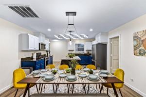 The Grand Family Oasis Houston 5BR Pool Retreat