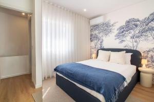 Bright 3BR Flat near Douro with AC by LovelyStay