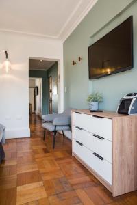 Bright Apartment on Emilio Vaisse 1BR 1BA