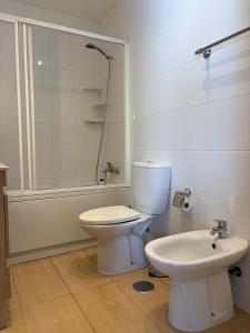 2-bedroom apartment with pool, 5-minute walk to the beach