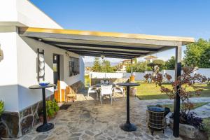 Cubos Cortijos del Sol Mayoral House