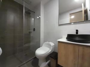 MEDELLIN ALOJAMIENTO EN Laureles